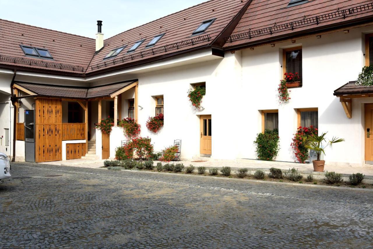 Pensiune Casa Piedra Cristian (Brasov)
